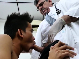 Asian twunk cocksucking mature doctor